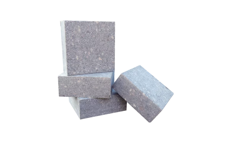 Pflaster Granit Grau geflammt, Unterseite und Kanten gesägt 20x20x8