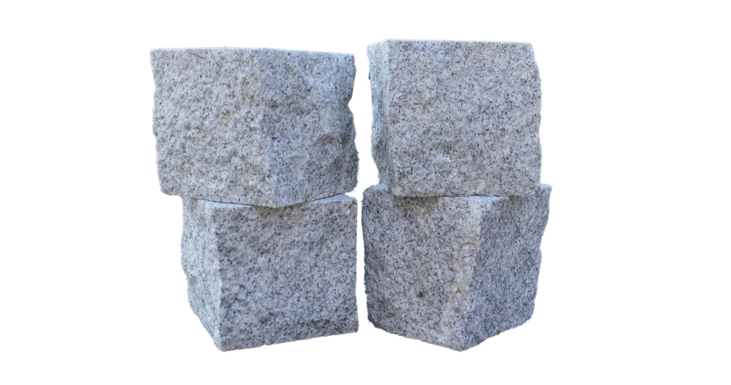 Pflaster Granit Grau gestockt, Unterseite gesägt, Kanten gespalten,16x16x16